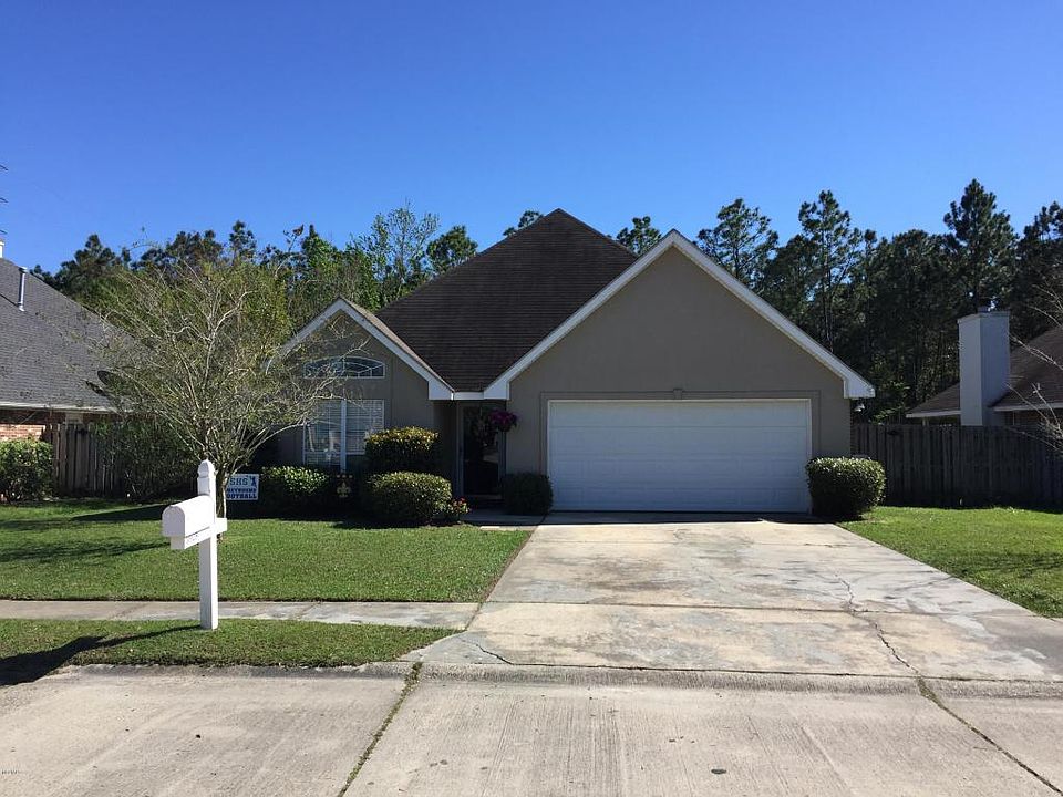 1st image of 3928 Baywood Ln