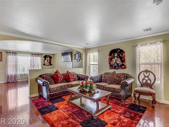 5th image of 8042 Platville St