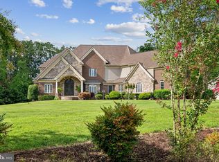 107 Estates Dr, Fredericksburg, VA 22406