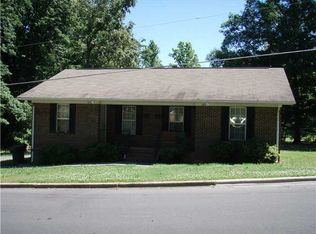 323 Cliff Rd, Asheboro, NC 27203