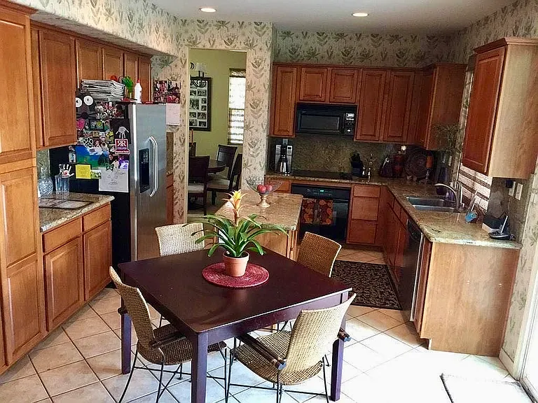 11818 Grecian Laurel Dr — Photo 6