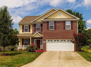 3674 Village Springs Dr, High Point, NC 27265