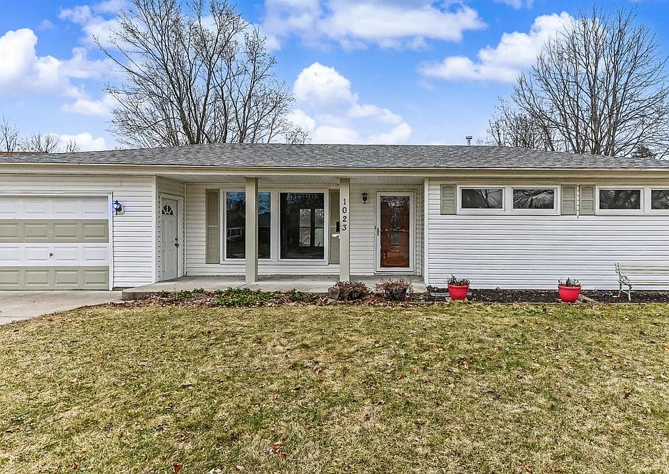 1st image of 1023 W Glenn DRIVE