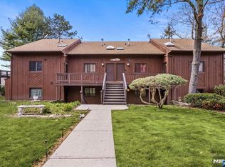 4 Alta Ct, Vernon, NJ