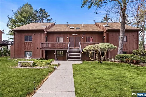 4 Alta Ct Photo 1