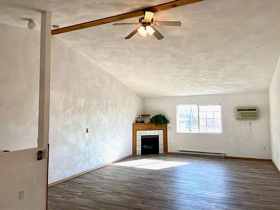 4th image of 1935 Lafayette St #5