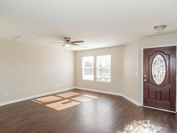 5th image of 143 Sedgewick Dr