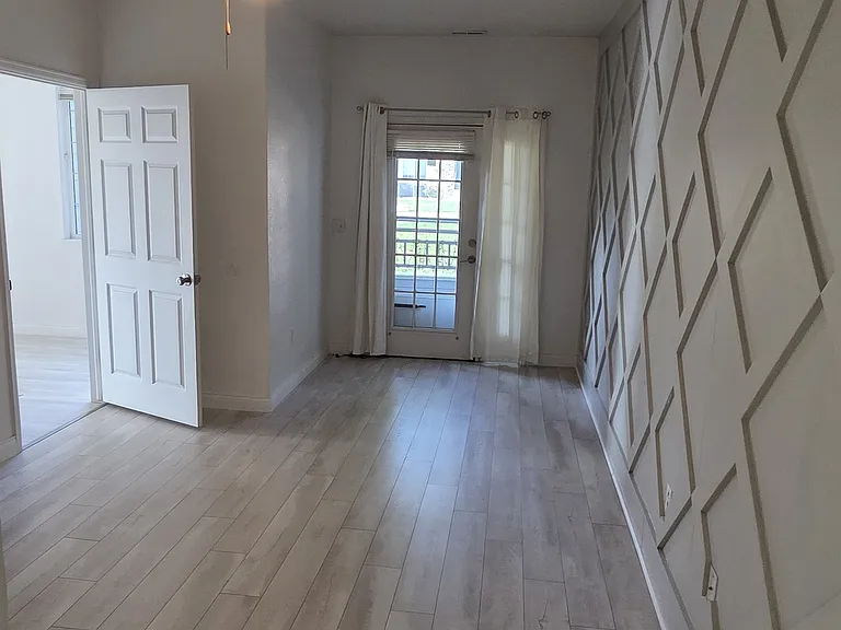 5255 Memphis St #1001 — Photo 17