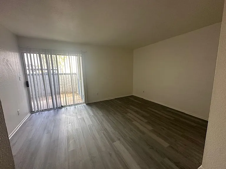 4608 W Maryland Ave #113 — Photo 20