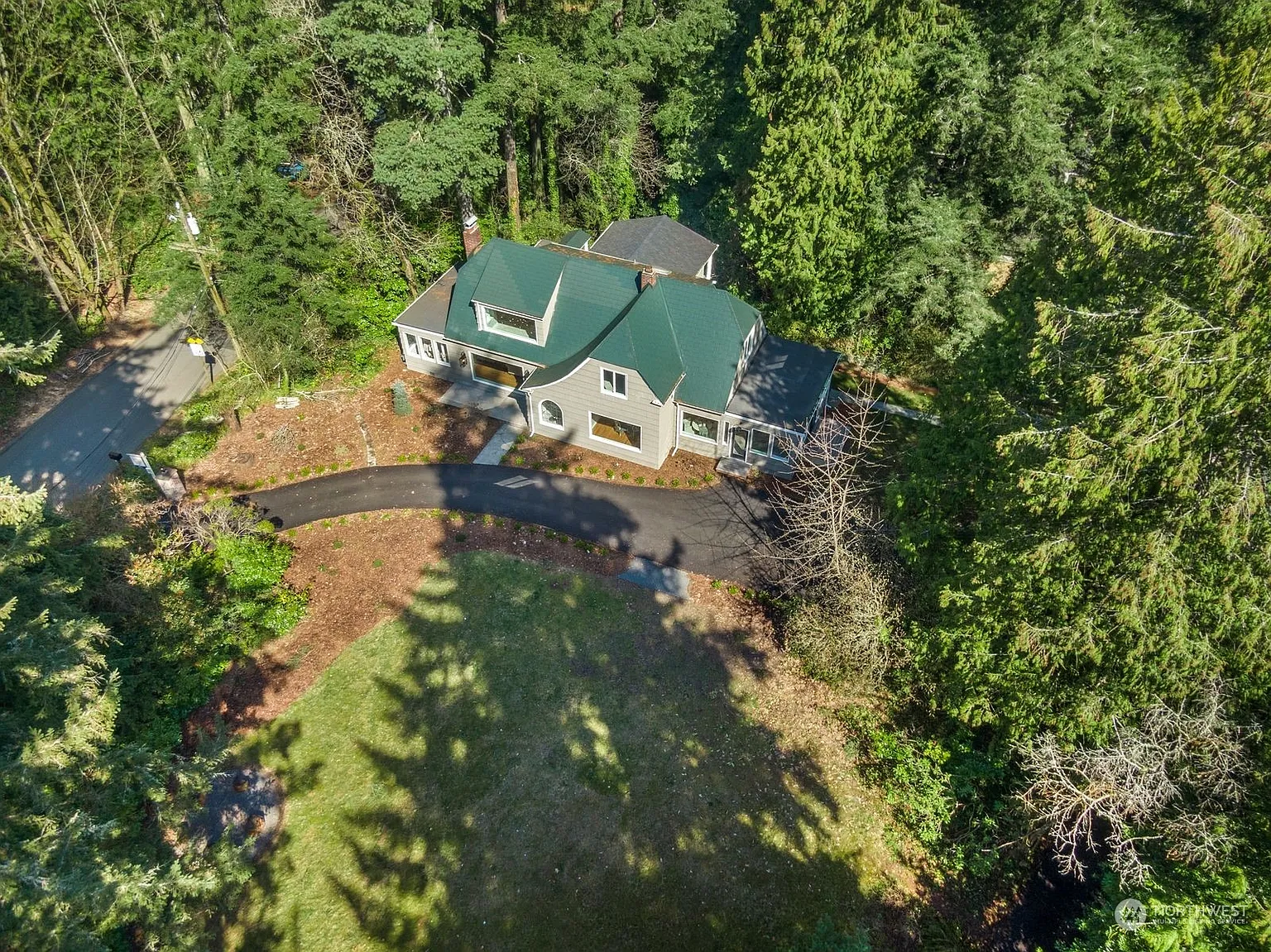 18208 40th Avenue NE photo 1