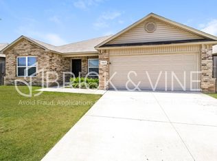 7617 Leichter Ave, Oklahoma City, OK 73132