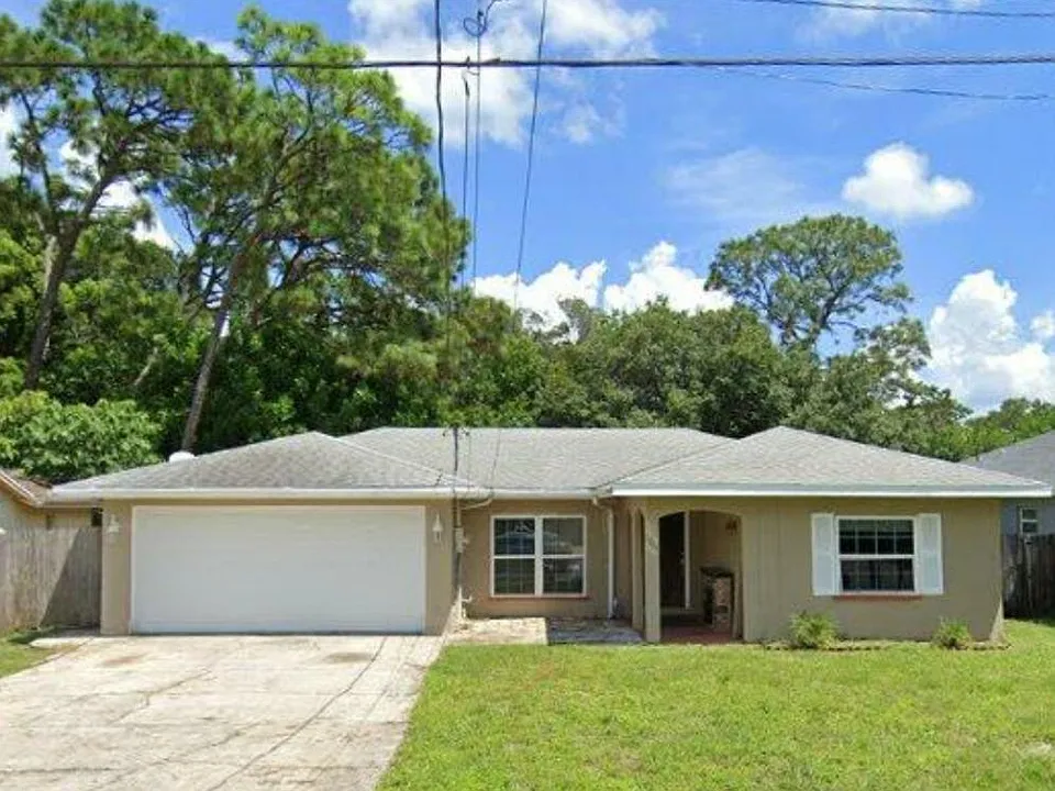 1755 Albemarle Rd