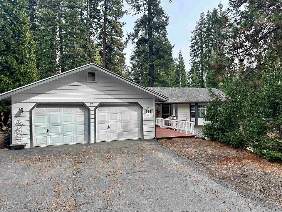 1st image of 811 Golf Club Rd