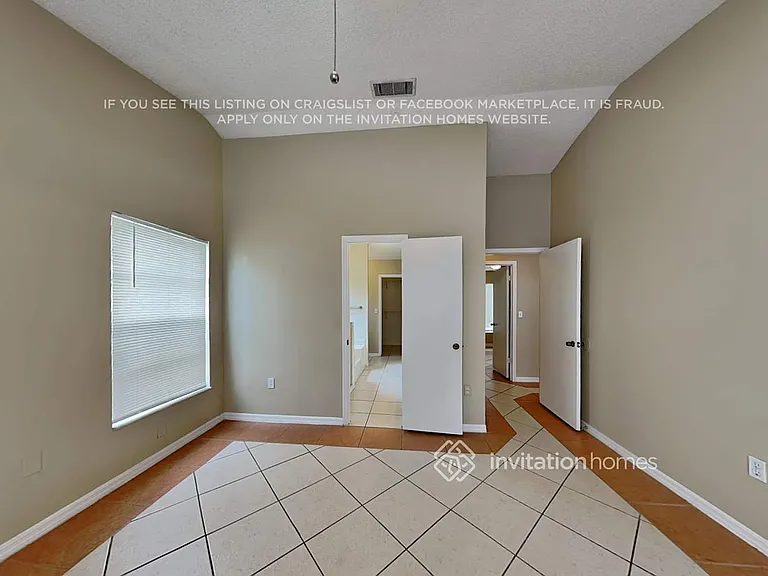 7792 Indian Ridge Trl N — Photo 10
