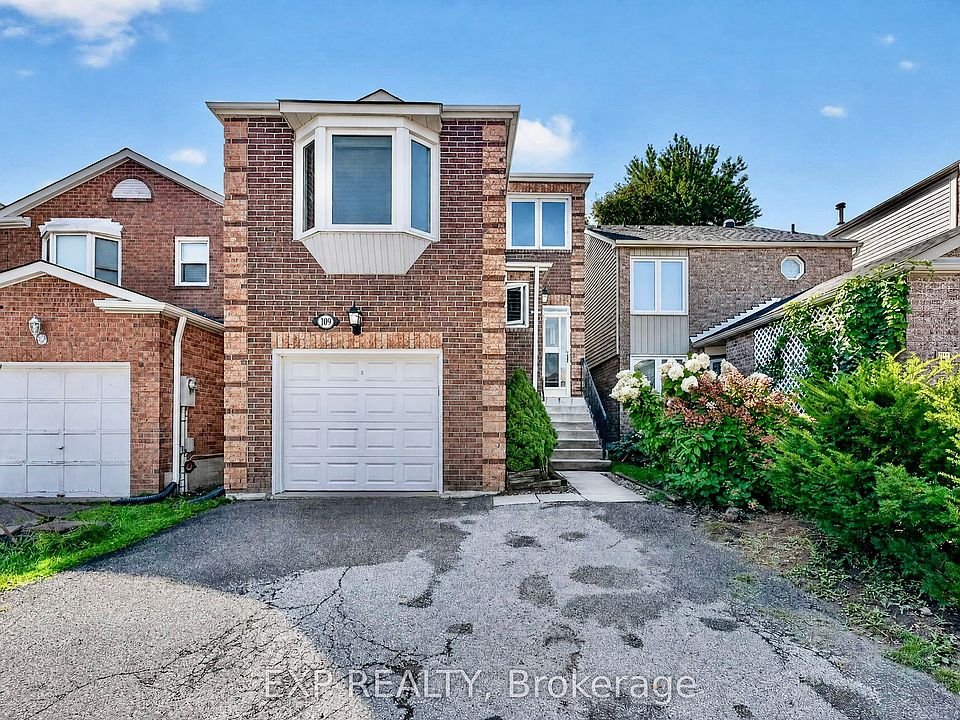 1st image of 109 Winding Ln