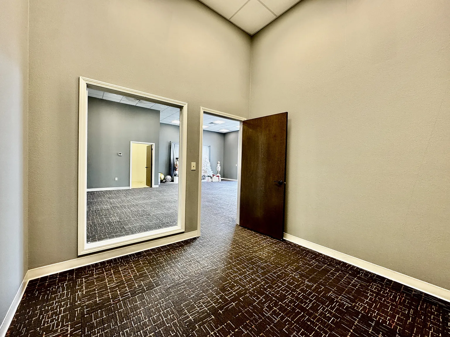 266 South Jefferson Avenue - A — Photo 4
