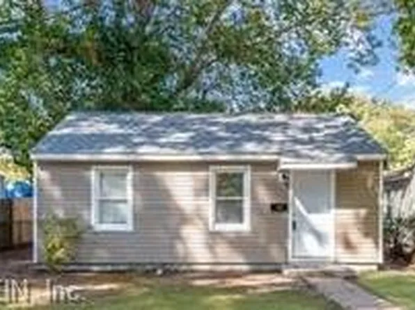 1949 Long Green Ln, Hampton, VA 23663