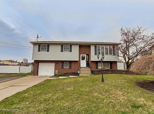 129 E State St, Larksville, PA 18704