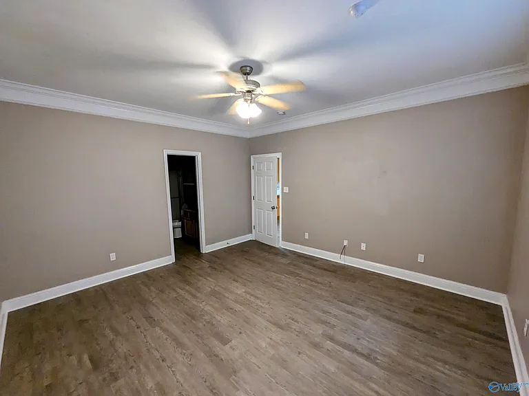 1224 Autumn Ln SW — Photo 13