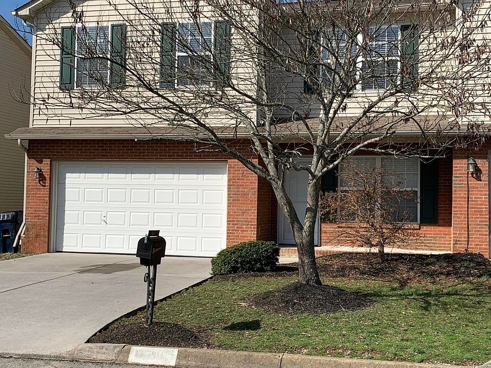 2nd image of 2111 Gatehouse Ln