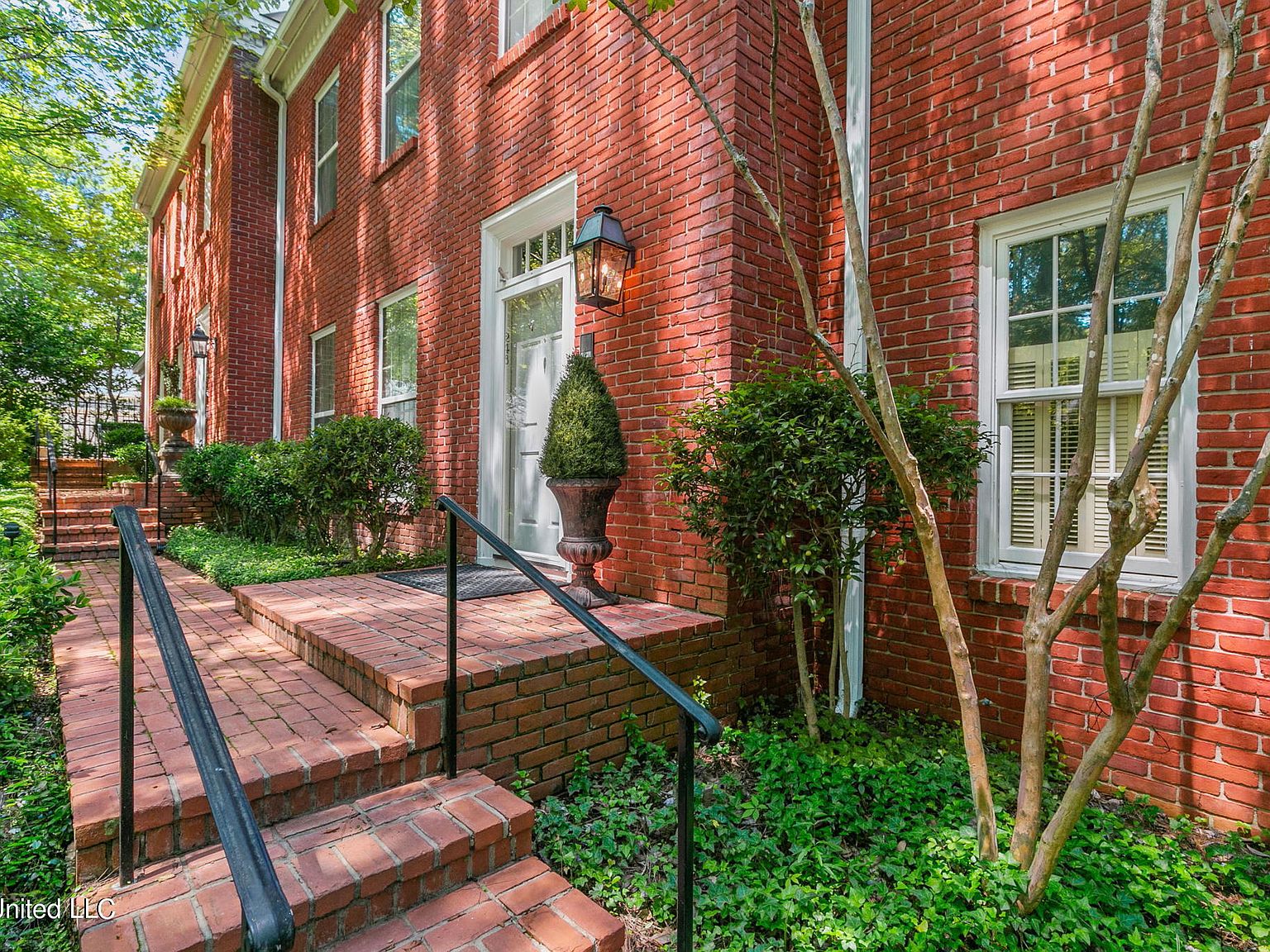 248 Eastbrooke St, Jackson, MS 39216 Zillow