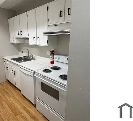 8060 E Girard Ave #219 — Photo 6