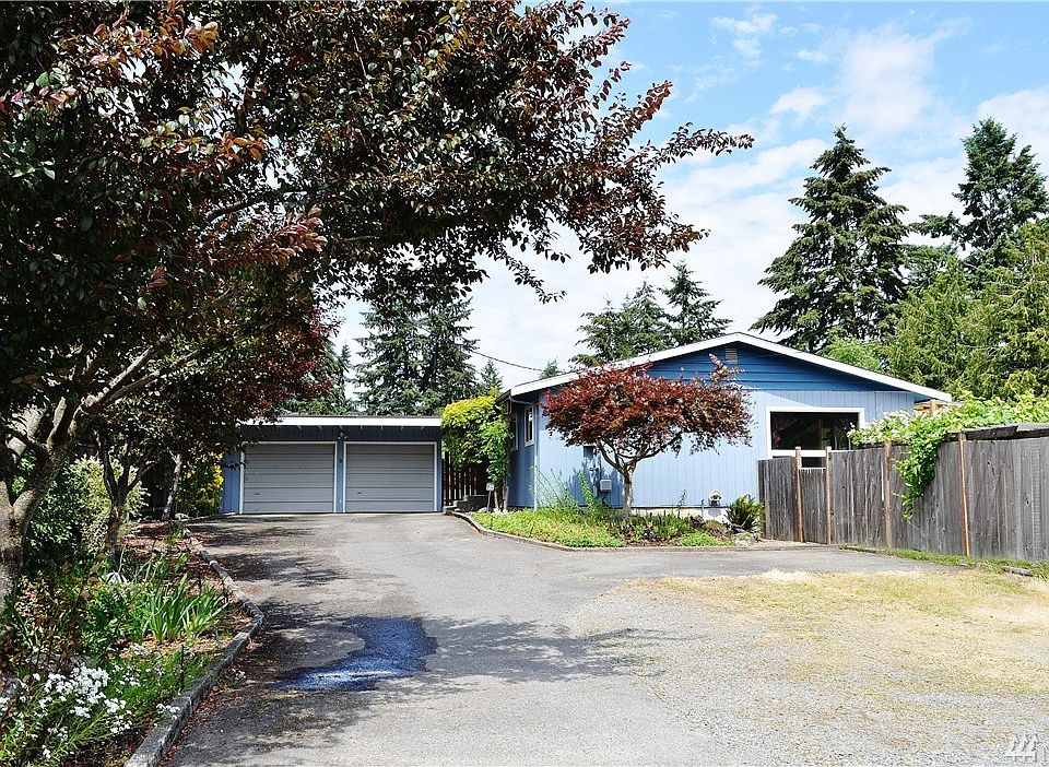 1st image of 1021 138th St E