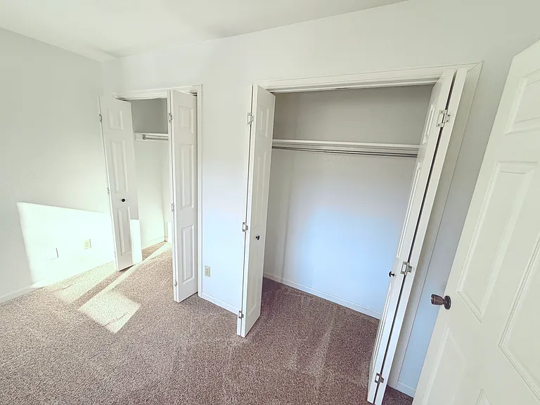 726 Lillian Ln #202 — Photo 39