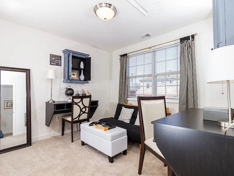 Kingsley Commons Townhouses Living Area 3