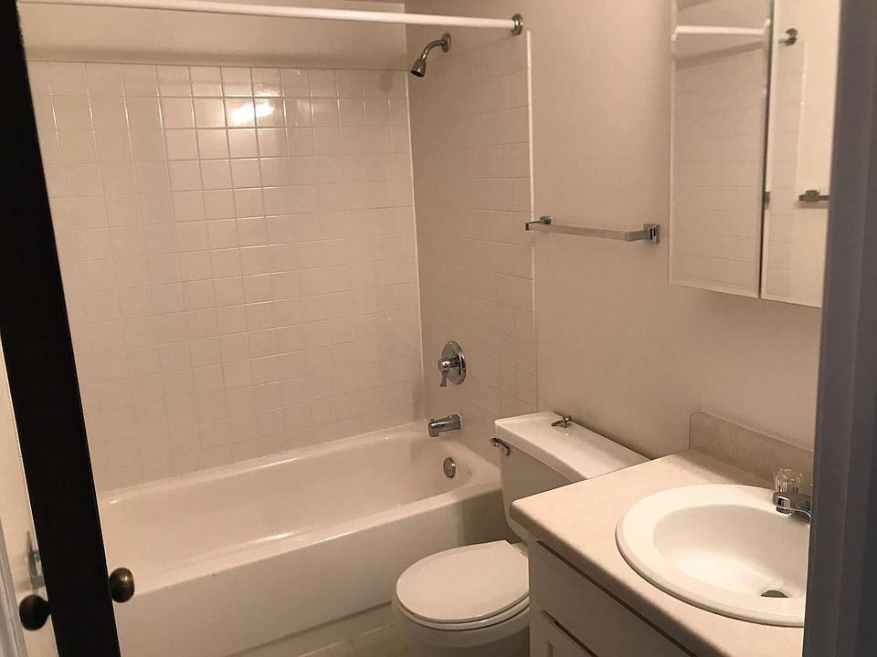 2nd image of 2127 Pepper Valley Dr APT 8