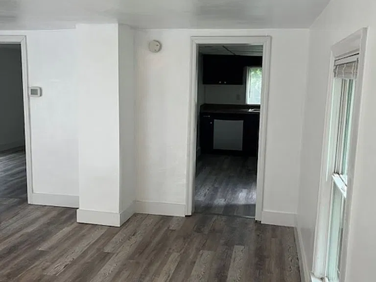 2428 S Madison St — Photo 16