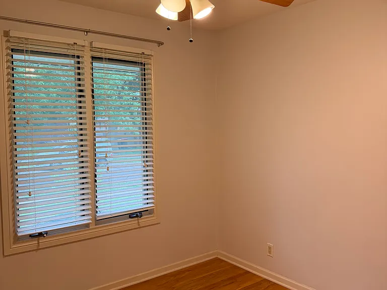 1121 Driftwood Dr — Photo 8