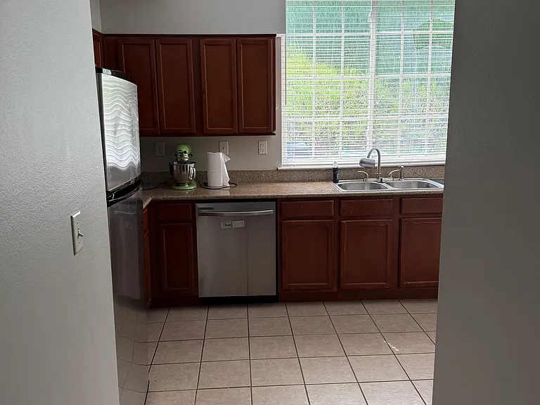 3218 Veterans Memorial Pkwy #718 — Photo 18