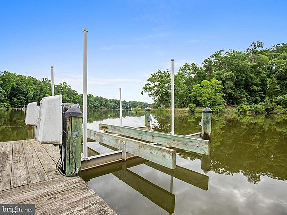 3rd image of 25738 Southwell Ln