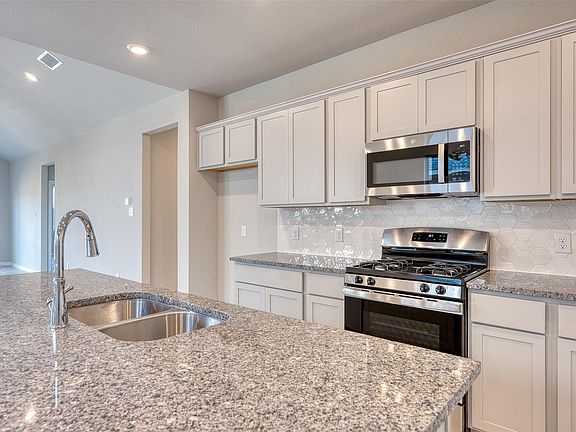 2nd image of 21119 Autumn Heights Dr