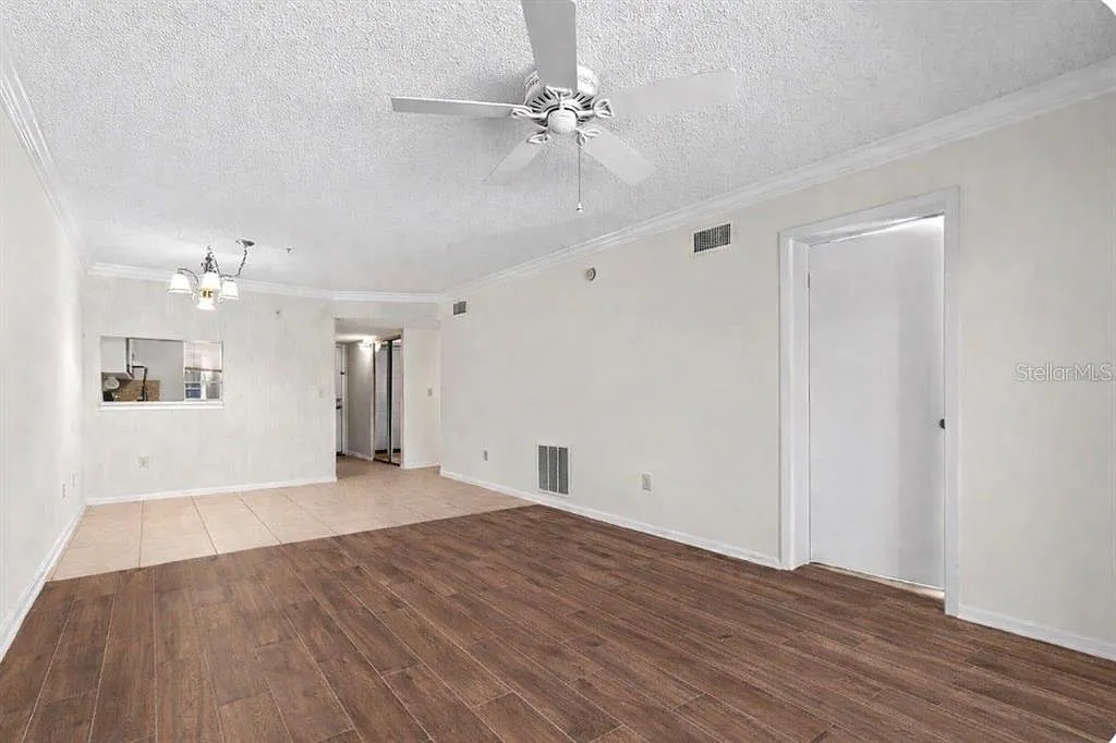 Building Photo - 7294 Cloister Dr #23