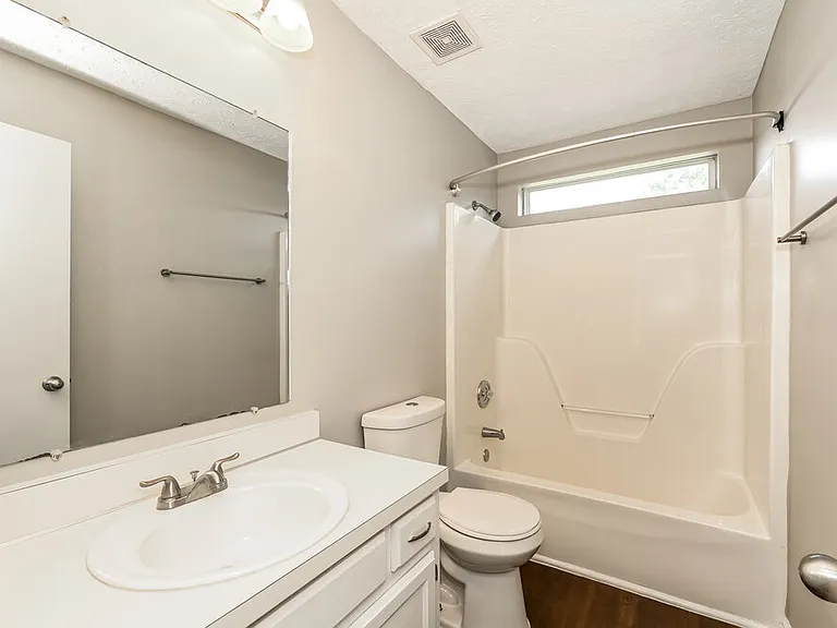 207 Fairfield Dr — Photo 17