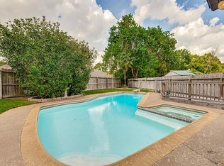 11627 Stone Bridge Dr, Houston, TX 77064