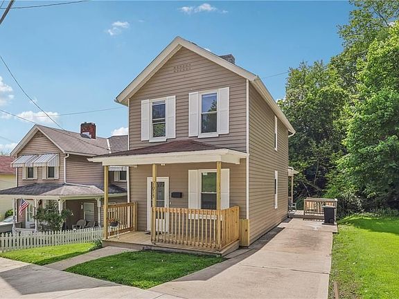 2nd image of 1017 Main St