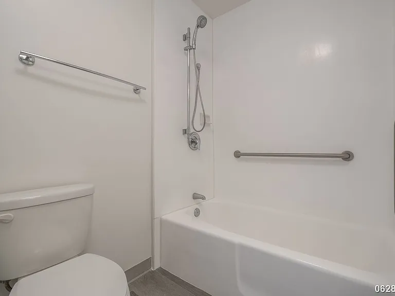 1212 Punahou St #3305 — Photo 29