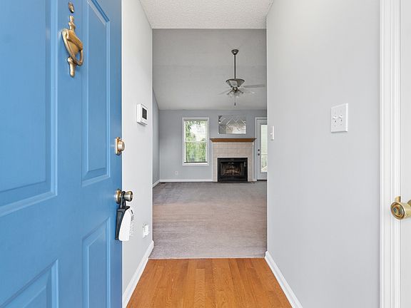 2nd image of 1819 Cottingham Ct