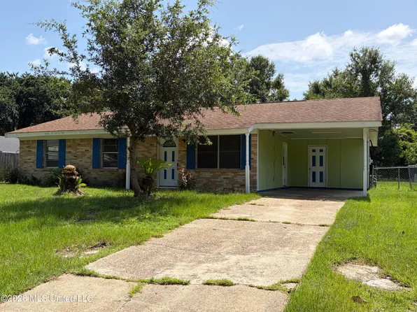 360 Tanglewood Dr, Biloxi, MS 39531