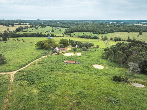 569 County Road 293, Thayer, MO 65791
