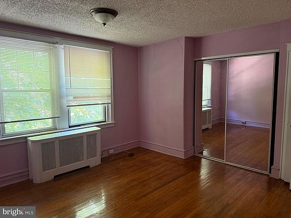 5th image of 3344 Brighton St