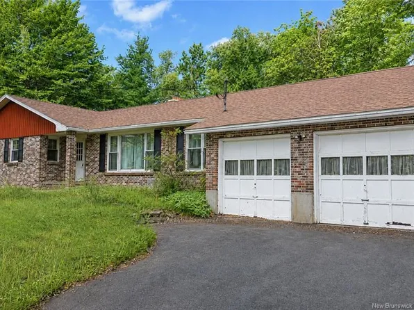1897 Hanwell Rd, Hanwell, NB E3C 2B2