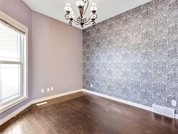 4th image of 30 W Drake Landing Rd