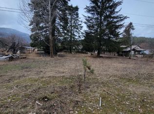 6786 Deep Creek Loop, Bonners Ferry, ID 83805