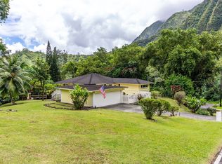 47-777 Ahuimanu Rd, Kaneohe, HI 96744