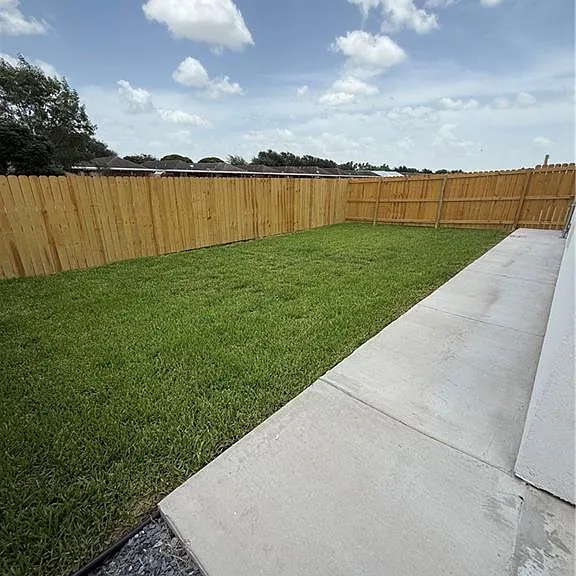 2105 Elsham Rd #2 — Photo 12