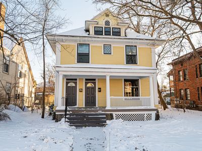 1222 Wealthy St SE, Grand Rapids, MI, 49506